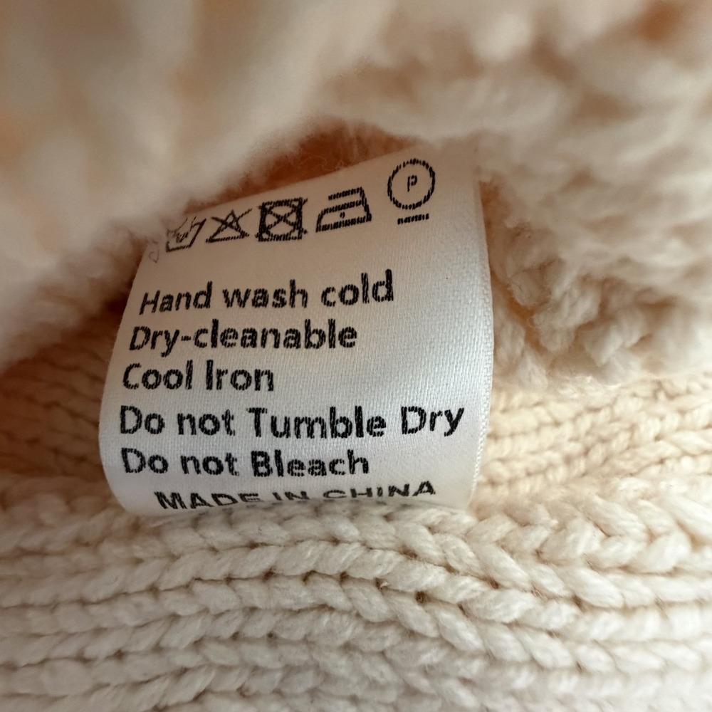 Trendy Queen Pullover Chunky Cableknit Cabincore Sweater Cream Stretch Cozy Sz L - Picture 7 of 11